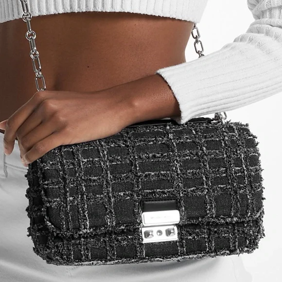 MICHAEL KORS
Tribeca Large Frayed Denim Shoulder Crossbody Bag
NWT - Picture 1 of 16